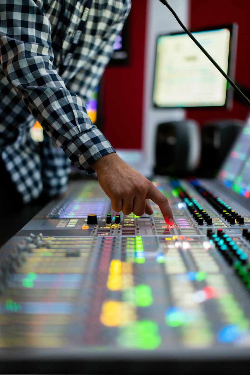 animateur technicien realisateur radio